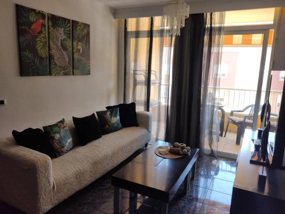 Relaxing El Medano Apartment